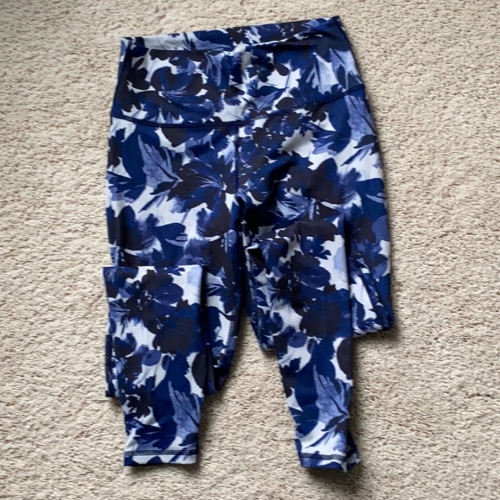 Fabletics Powerholds 7/8 XS Leggings